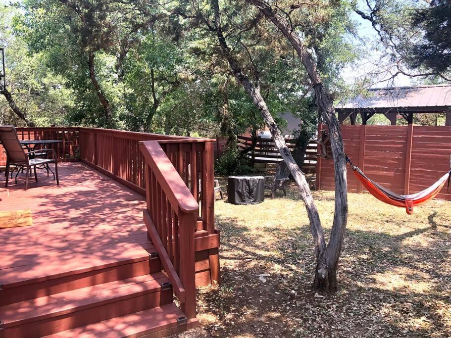 The Longhorn Cabin - Cabins At Rim Rock ออสติน ภายนอก รูปภาพ
